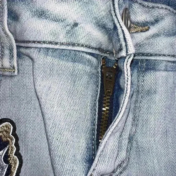 Juniors Arizona Jean Co Shortie Distressed Floral Cut-off Shorts Size 1 - Picture 9 of 10